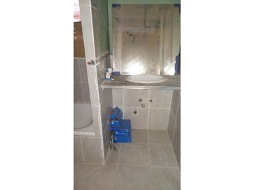 CHALET DE 5 AMBIENTES CON QUINCHO EN CHAUVIN - Toma menor valor -