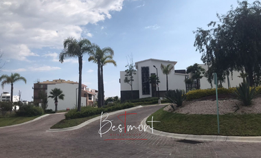 Venta de terreno Plurifamiliar en Toscana, Lomas de Angelopolis