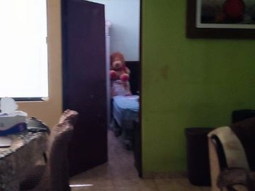 casa de 2 pisos con locales Comerciales/ frente mercado - Callao $215,000