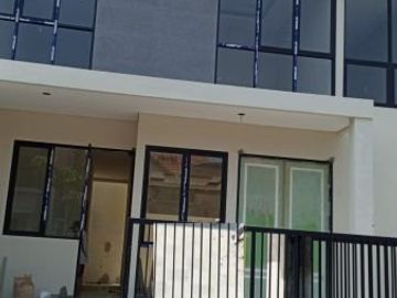 DIJUAL Rumah Taman Puspa Raya Bangunan 2lt Baru Gress