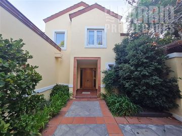 Casa en Venta en Piedra Roja