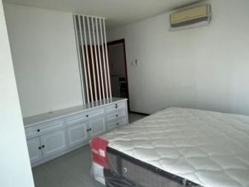 Disewakan 2br furnish simple, Lantai rendah!!