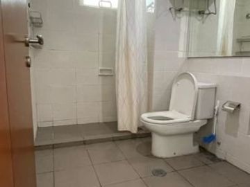 Disewakan 2br furnish simple, Lantai rendah!!