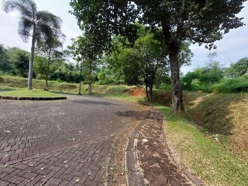Tanah di Tapos Depok lokasi strategis bebas banjir Perum Elite Raffles Hills Cibubur