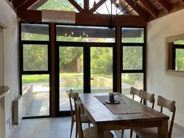 Cabaña Estilo Bariloche en Venta en El Carmencito !!