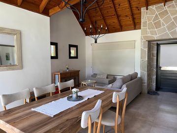 Cabaña Estilo Bariloche en Venta en El Carmencito !!