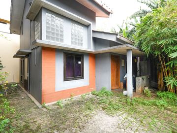 Rumah LT 105 Terawat Dekat Lagoon Avenue Mall Bekasi Bisa KPR J-40039