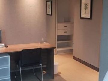 FOR LEASE: 2 Bedroom in 8 Forbes Town Road