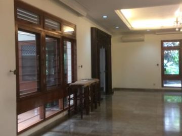 For Rent Beautiful House for Residence / Office at Kebayoran Baru