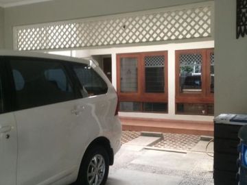 For Rent Beautiful House for Residence / Office at Kebayoran Baru