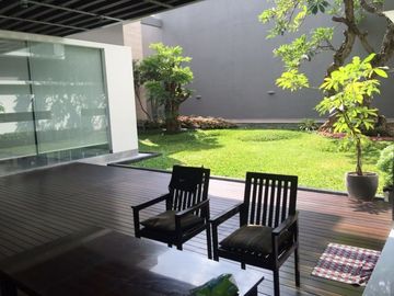 Rumah Boulevard Family Selatan Graha Famili Surabaya