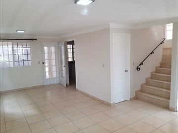 VENDO CASA QUINTAS REALES VILLA ZAITA 3 RECAMARAS 300MT²