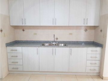 VENDO CASA QUINTAS REALES VILLA ZAITA 3 RECAMARAS 300MT²
