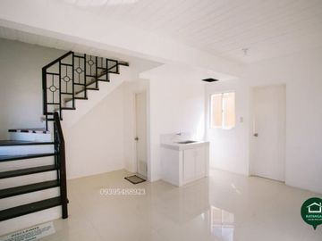 2 bedrooms House and Lot in Sto Tomas Batangas