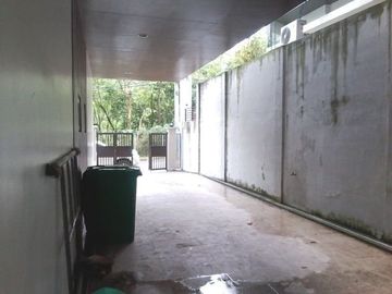 6 Bedrooms Spacious House in Banilad Area Cebu City