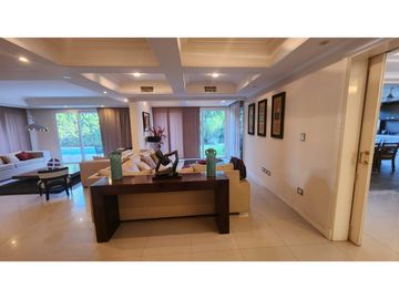 VENDO CHALET RESIDENCIAL EN BARRIO DALVIAN  CIUDAD CAPITAL  MENDOZA