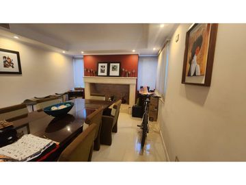 VENDO CHALET RESIDENCIAL EN BARRIO DALVIAN  CIUDAD CAPITAL  MENDOZA
