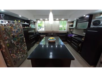 VENDO CHALET RESIDENCIAL EN BARRIO DALVIAN  CIUDAD CAPITAL  MENDOZA