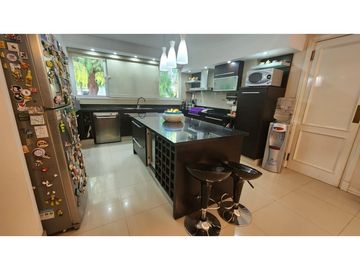 VENDO CHALET RESIDENCIAL EN BARRIO DALVIAN  CIUDAD CAPITAL  MENDOZA