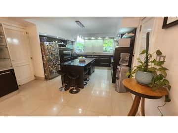 VENDO CHALET RESIDENCIAL EN BARRIO DALVIAN  CIUDAD CAPITAL  MENDOZA