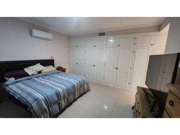 VENDO CHALET RESIDENCIAL EN BARRIO DALVIAN  CIUDAD CAPITAL  MENDOZA