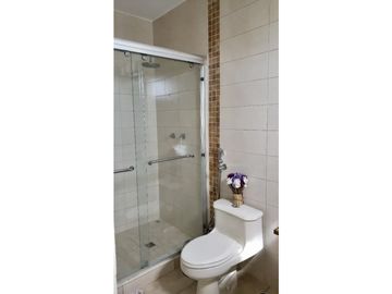 SE VENDE CASA EN PASEO DEL NORTE PH ALPES $225,000 AM
