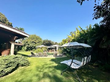 VENTA DE AMPLIA CASA EN RANCHO CORTES, CUERNAVACA, MORELOS