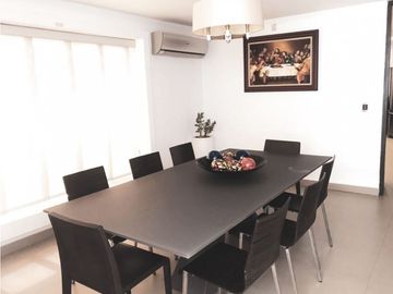Sea Confiable Vende Casa en Obarrio de 4 recamaras - Piscina
