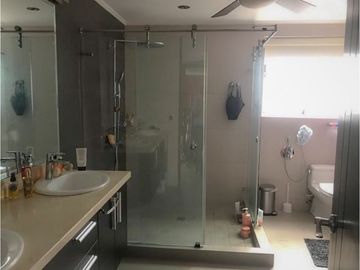 Sea Confiable Vende Casa en Obarrio de 4 recamaras - Piscina