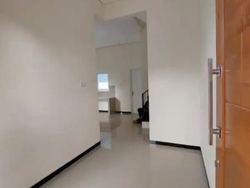 DIJUAL RUMAH BARU 2 LANTAI KAMAR 3 SULFAT PANDANWANGI KOTA MALANG