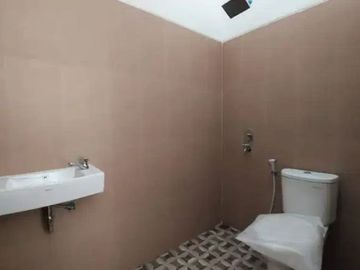 DIJUAL RUMAH BARU 2 LANTAI KAMAR 3 SULFAT PANDANWANGI KOTA MALANG