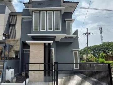 DIJUAL RUMAH BARU 2 LANTAI KAMAR 3 SULFAT PANDANWANGI KOTA MALANG