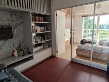 Apt Cosmopolis tipe 1BR full furnished Lantai 3, view pool
