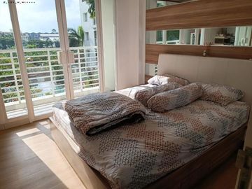 Apt Cosmopolis tipe 1BR full furnished Lantai 3, view pool