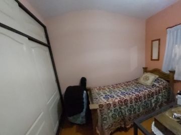 HERMOSA CASA EN VENTA CON 3 HABITACIONES, PILETA Y QUINCHO, QUILMES 1900 -TEMPERLEY-