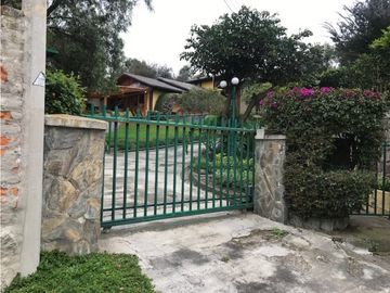 VENTA OPORTUNIDAD CASA CUMBAYA COLEGIO MENOR VIA PILLAGUA URB PRIVADA