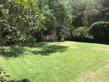 VENTA OPORTUNIDAD CASA CUMBAYA COLEGIO MENOR VIA PILLAGUA URB PRIVADA
