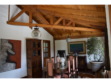 VENTA OPORTUNIDAD CASA CUMBAYA COLEGIO MENOR VIA PILLAGUA URB PRIVADA