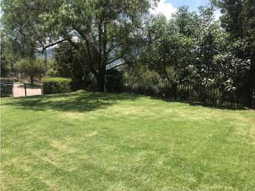 VENTA OPORTUNIDAD CASA CUMBAYA COLEGIO MENOR VIA PILLAGUA URB PRIVADA