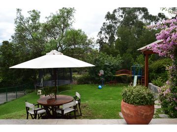 VENTA OPORTUNIDAD CASA CUMBAYA COLEGIO MENOR VIA PILLAGUA URB PRIVADA