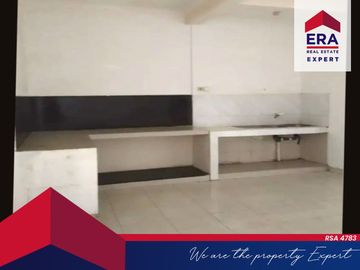 Dijual Rumah Dalam Cluster Lokasi Strategis @Royal Residence
