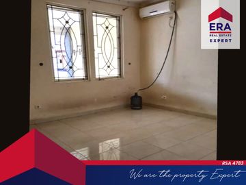 Dijual Rumah Dalam Cluster Lokasi Strategis @Royal Residence