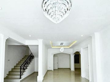 Rumah Baru Mewah Kemang Selatan Luas 973