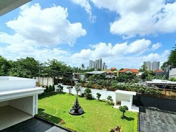 Rumah Baru Mewah Kemang Selatan Luas 973