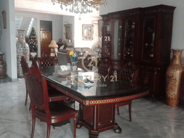Dijual Rumah Asri Dan Nyaman Ada Swimming Pool Di Permata Hijau