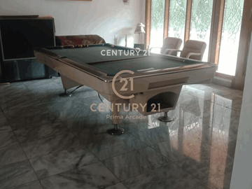 Dijual Rumah Asri Dan Nyaman Ada Swimming Pool Di Permata Hijau