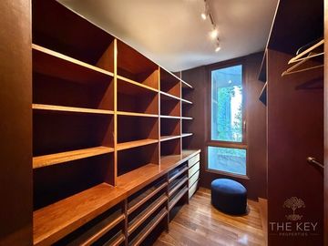 Departamento en venta de 2 dorm. en Vitacura