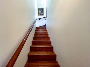 Casa en venta de 5 dorm. en Las Condes
