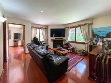 Casa en venta de 5 dorm. en Las Condes