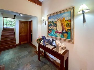 Casa en venta de 5 dorm. en Las Condes